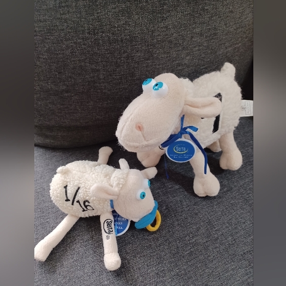 Serta Counting Sheep bendable  7 and Pacifier 1/16 baby lamb plush7 had posable - Picture 1 of 10